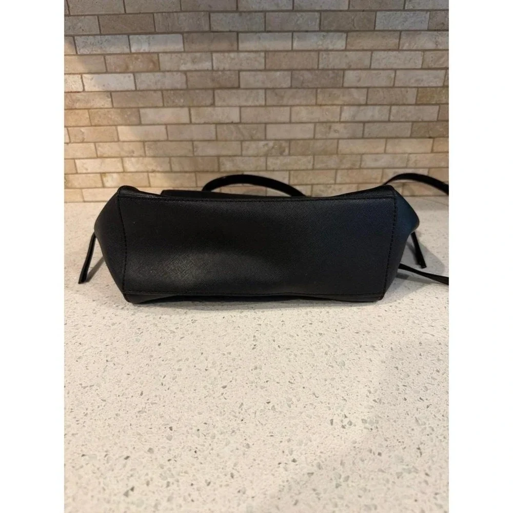 Kate Spade Lilah‎ Crossbody Satchel Black Saffiano